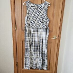 Erika & CO Plaid Embroidered Sleeveless Dress Size M